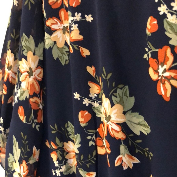 BloomChuc Floral Tulip Hem Navy Dress 18-20 NWT - Picture 9 of 9